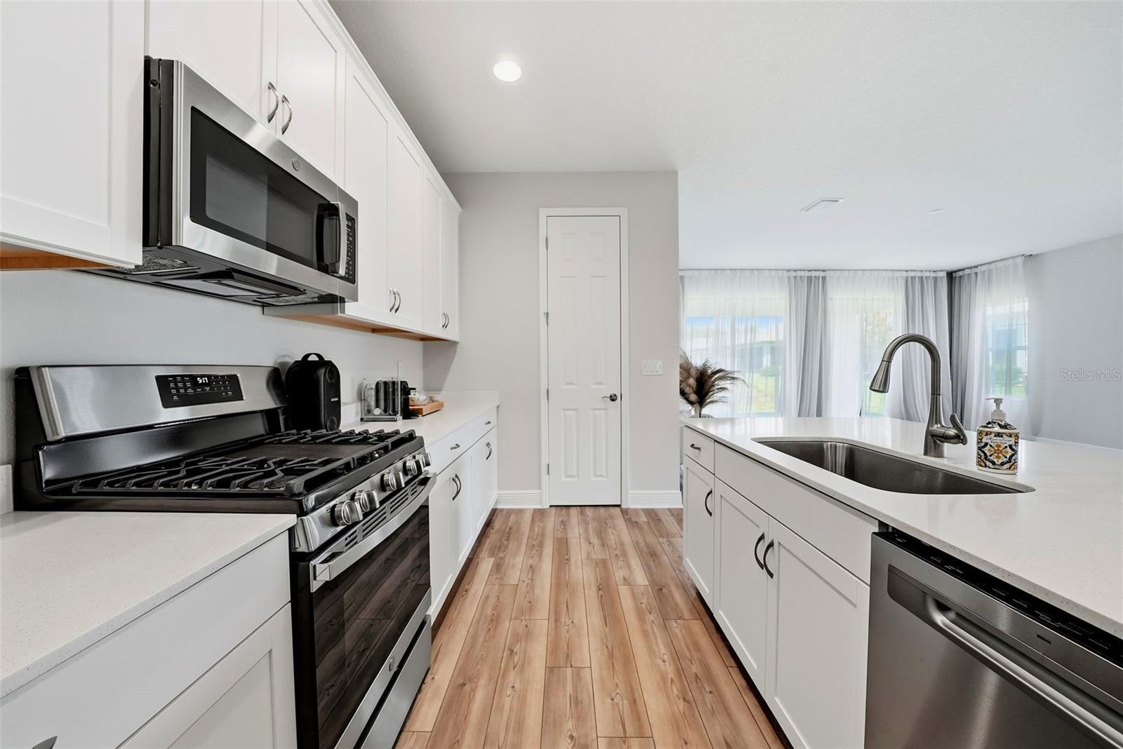 14627 GALLOP RUN DR — photo 13