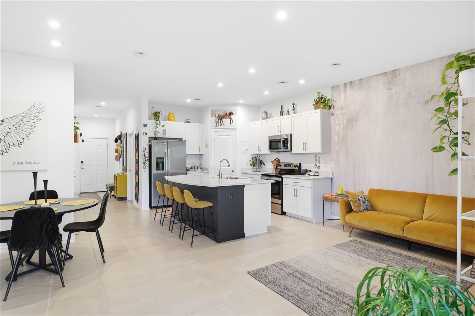 8605 LUNAR SKYE ST — photo 13