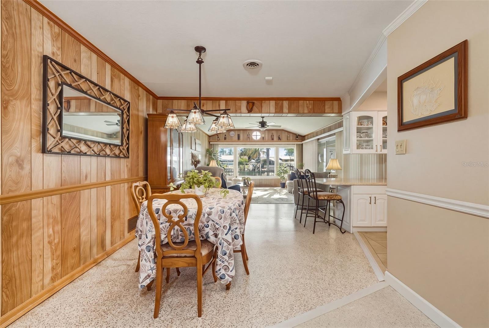 133 HOLLY AVE — photo 14