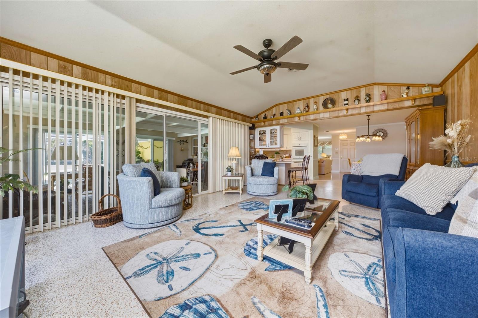 133 HOLLY AVE — photo 22