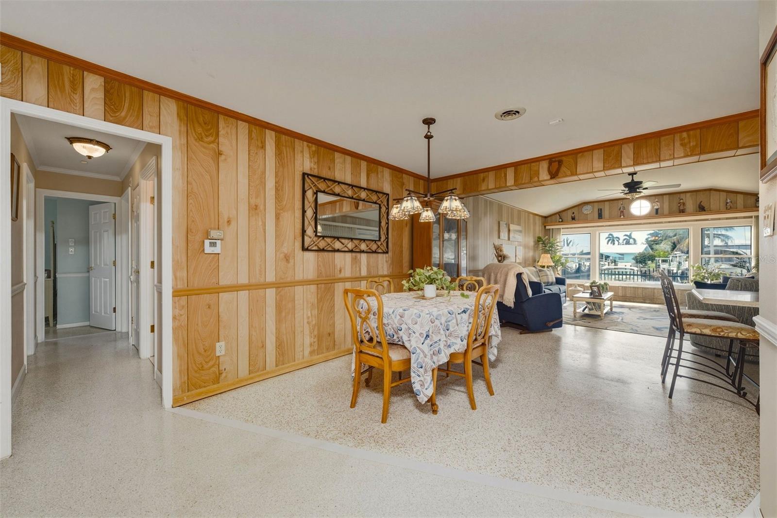 133 HOLLY AVE — photo 13