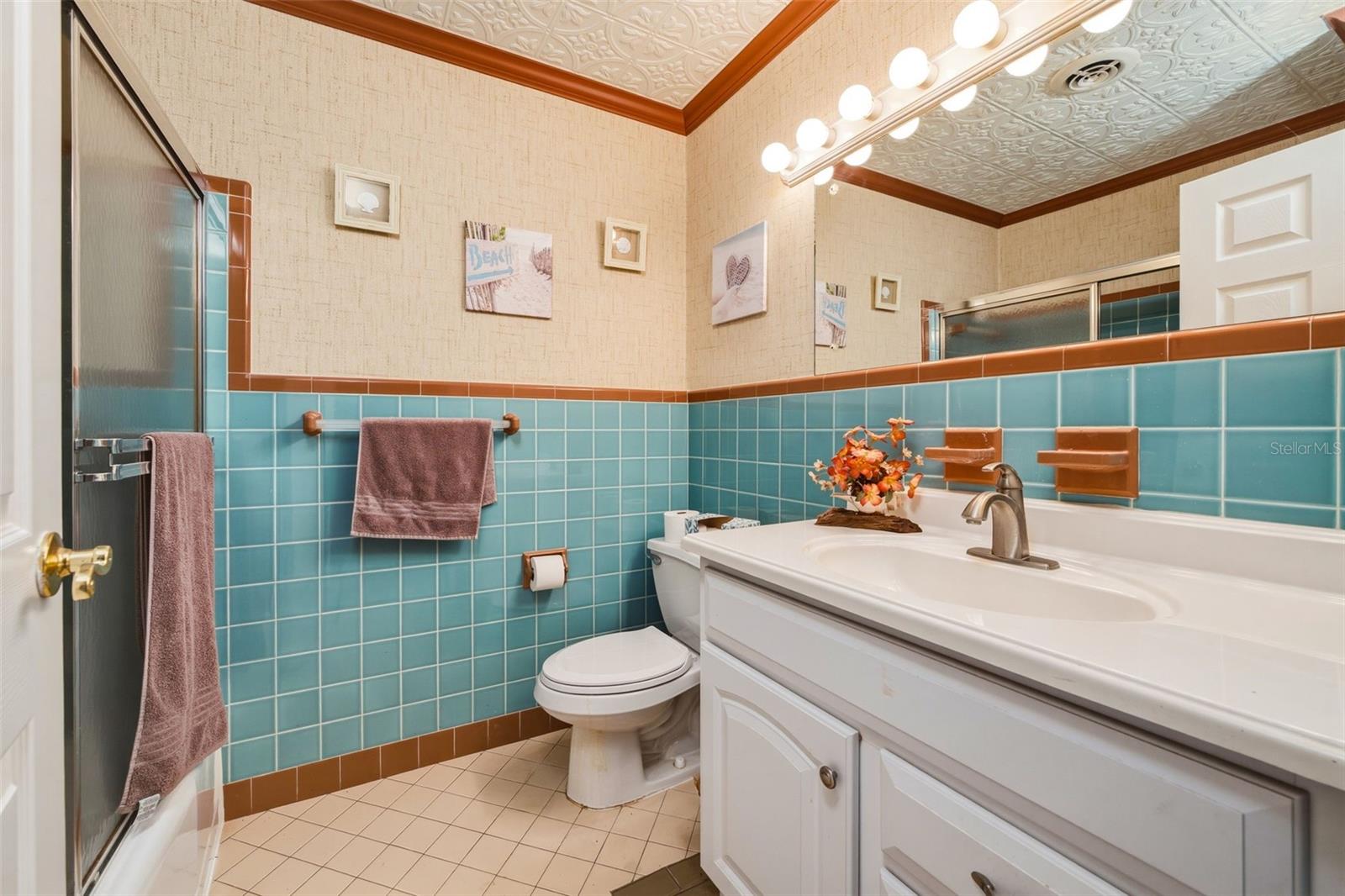 133 HOLLY AVE — photo 36