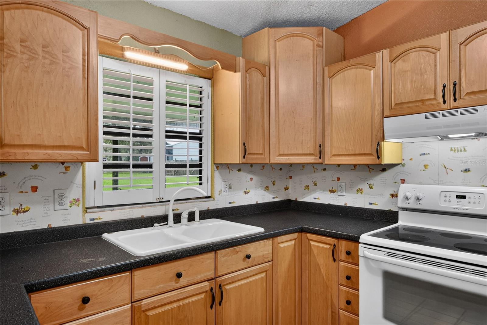 4702 CHARRO LN — photo 13