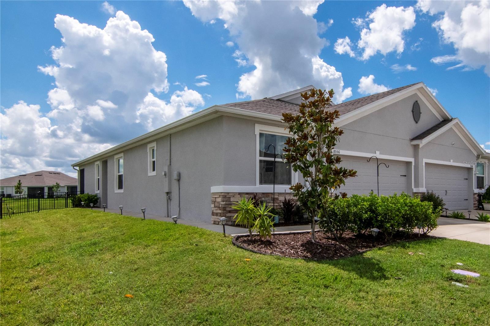 8556 BOLD CYPRESS LN — photo 3
