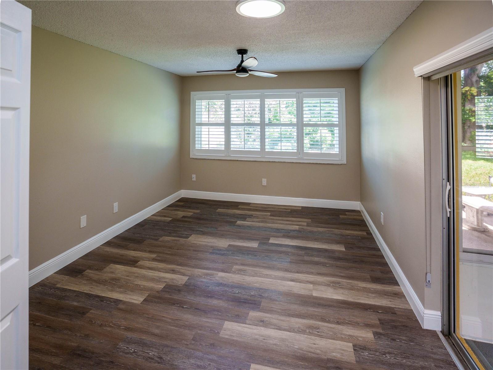 1630 BYRNEDALE CT — photo 15