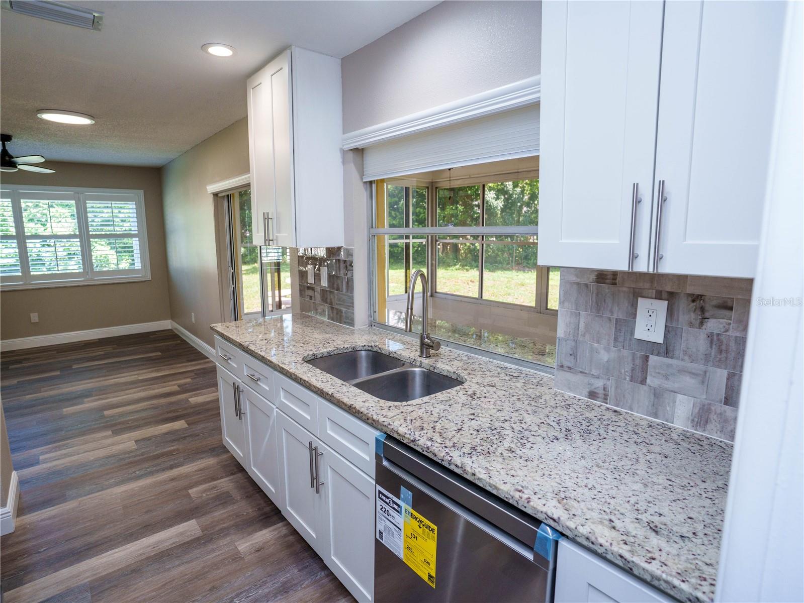 1630 BYRNEDALE CT — photo 12