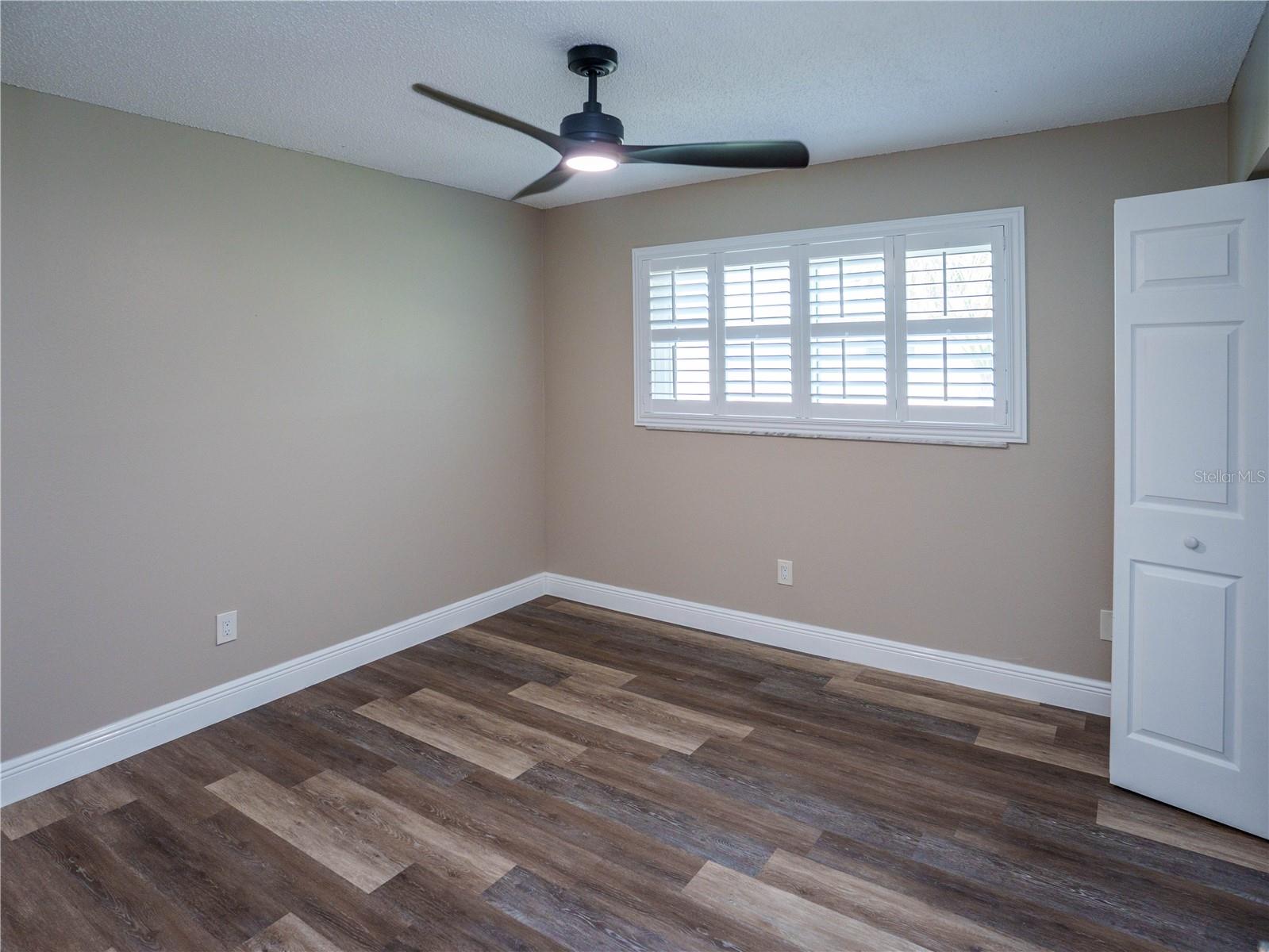 1630 BYRNEDALE CT — photo 17