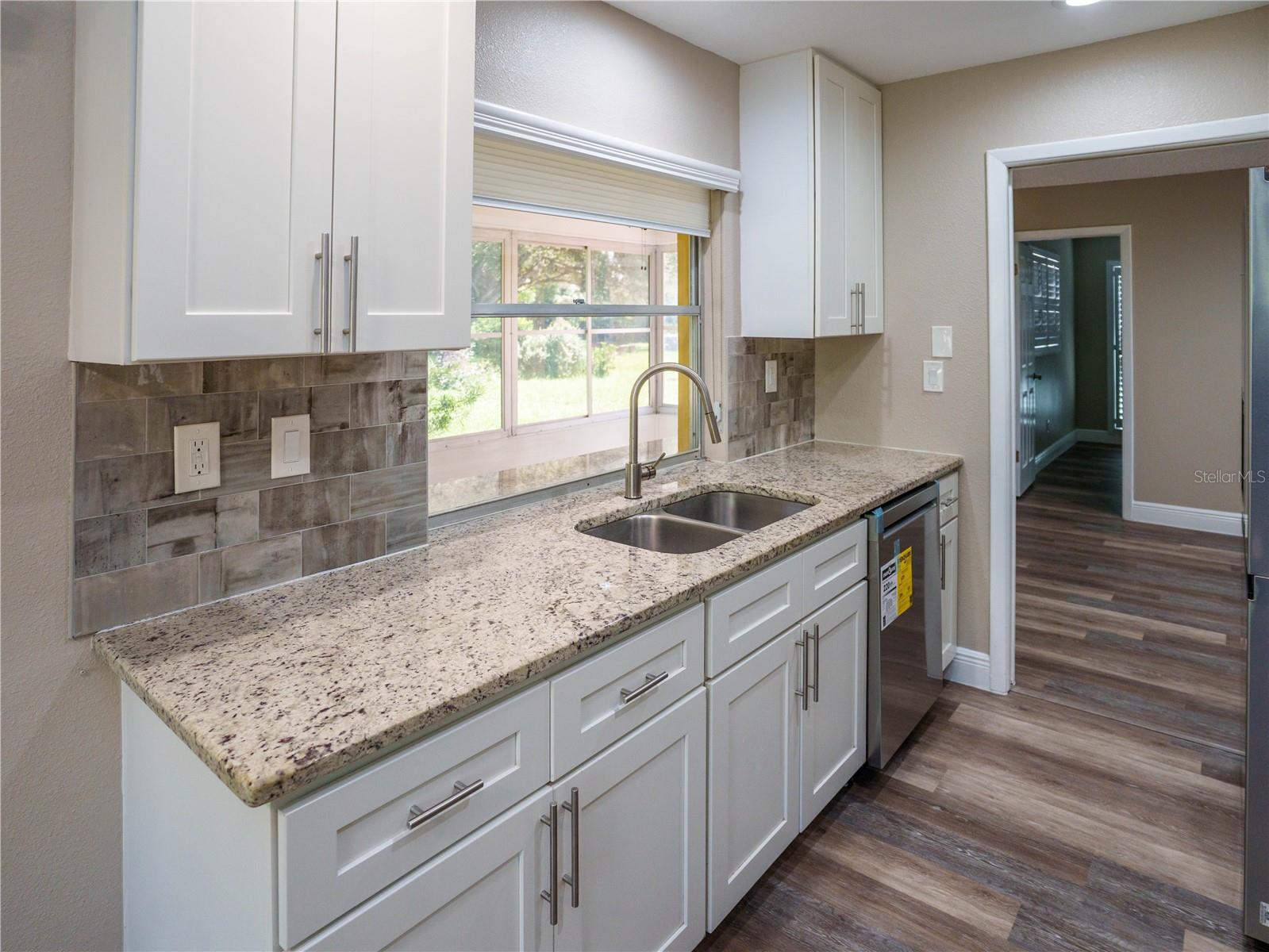 1630 BYRNEDALE CT — photo 13