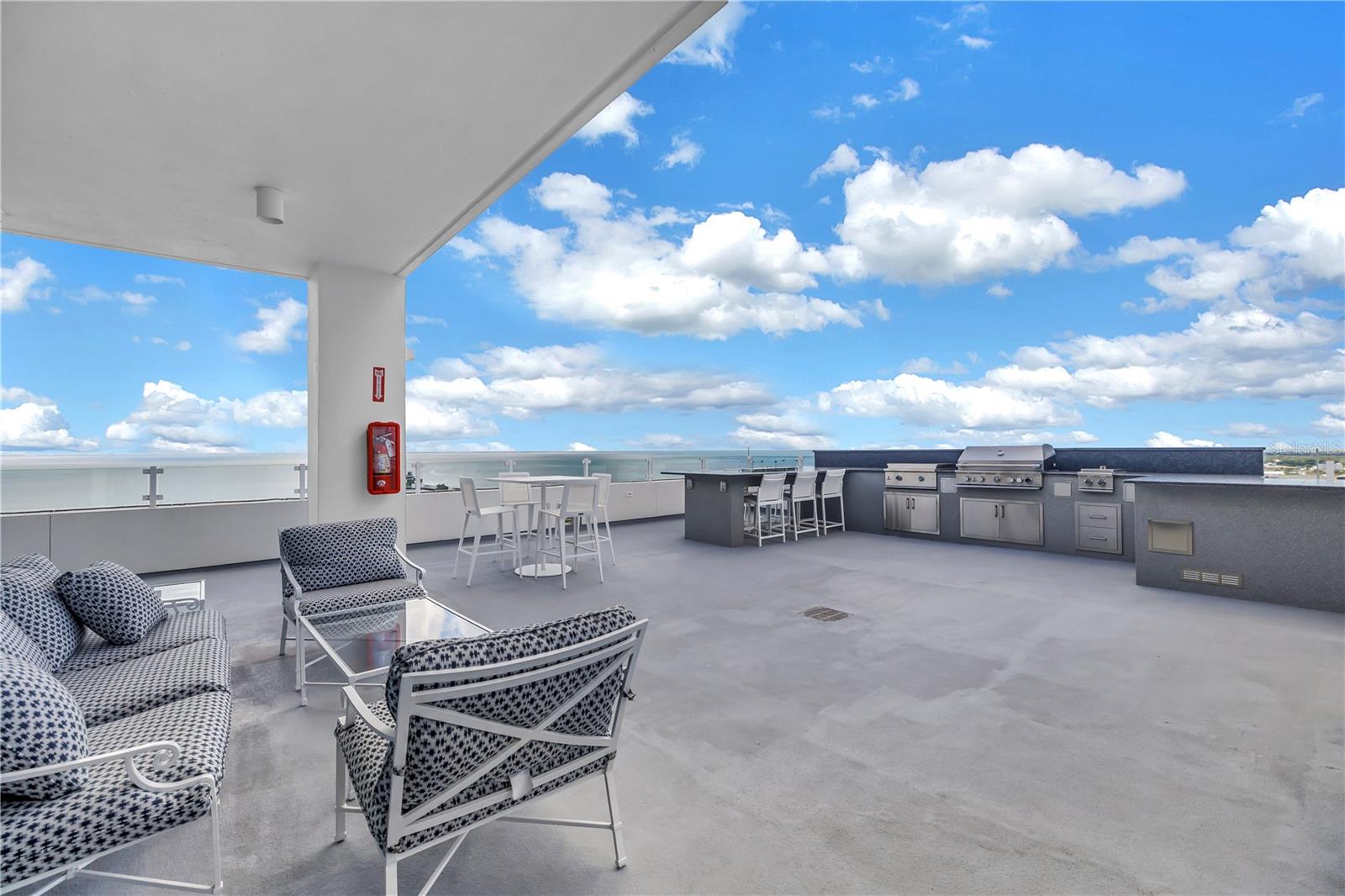 176 4TH AVE NE #1101 — photo 43