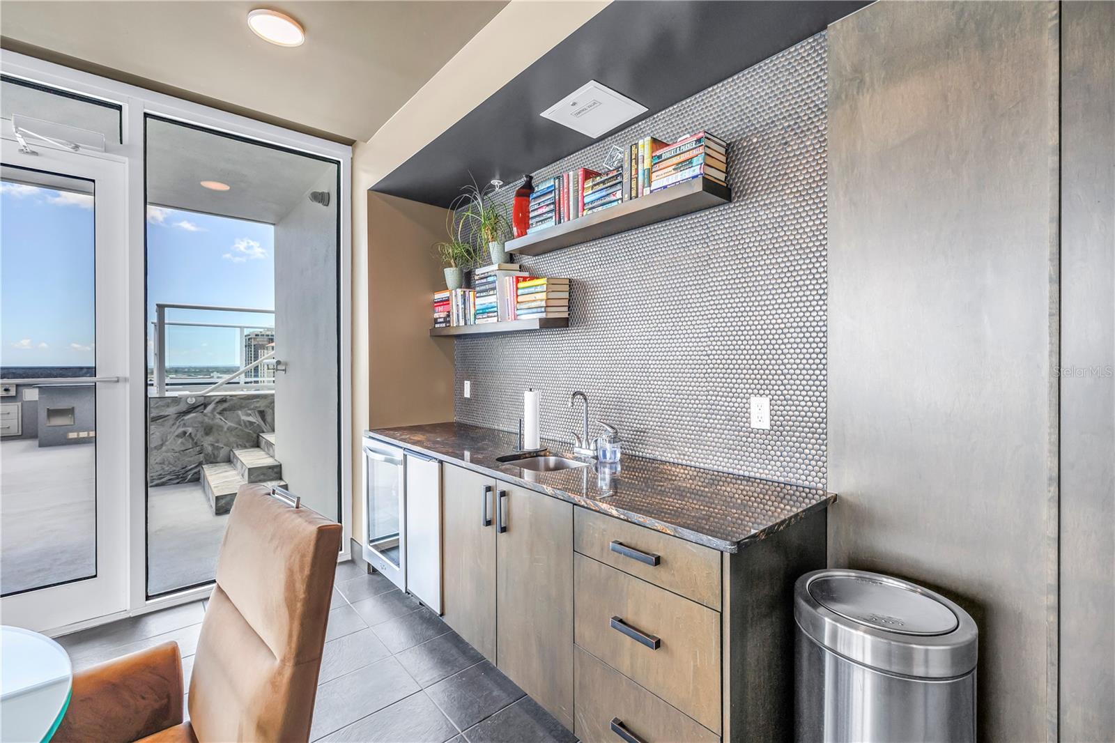 176 4TH AVE NE #1101 — photo 46