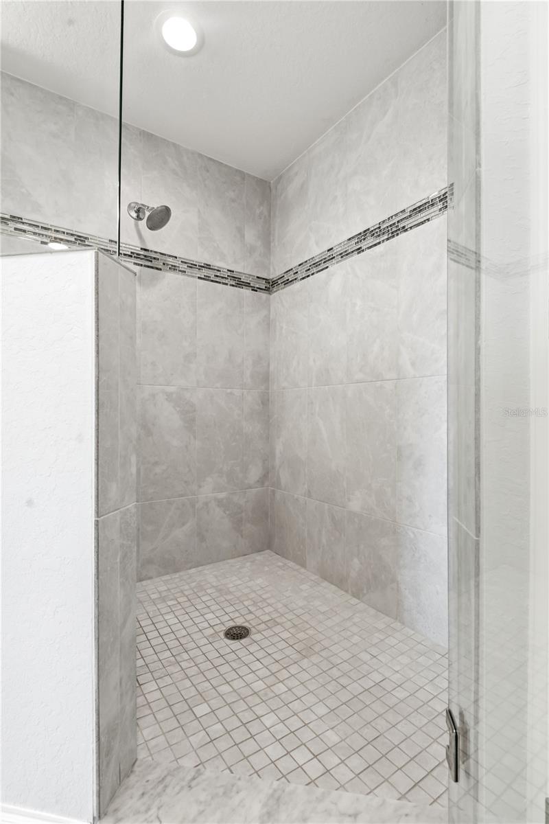 19519 GULF BLVD #403 — photo 32