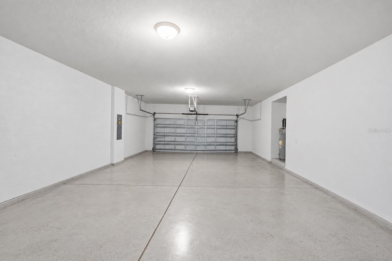 9307 PARISIAN CT — photo 33