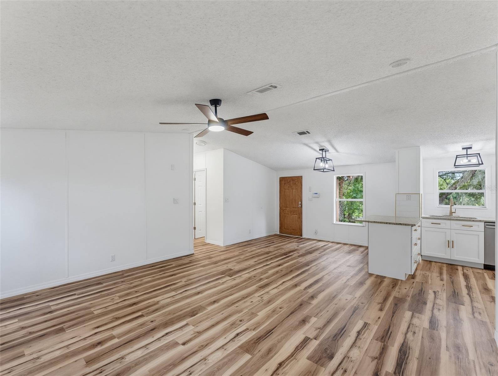 9637 PASSAIC DR — photo 19