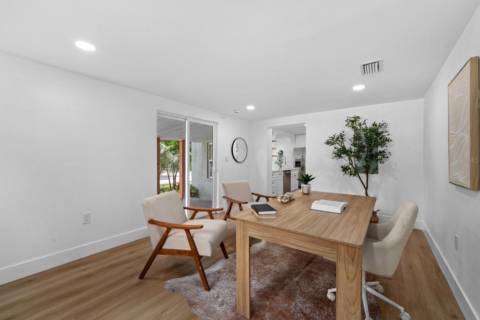 1230 E HENRY AVE — photo 13