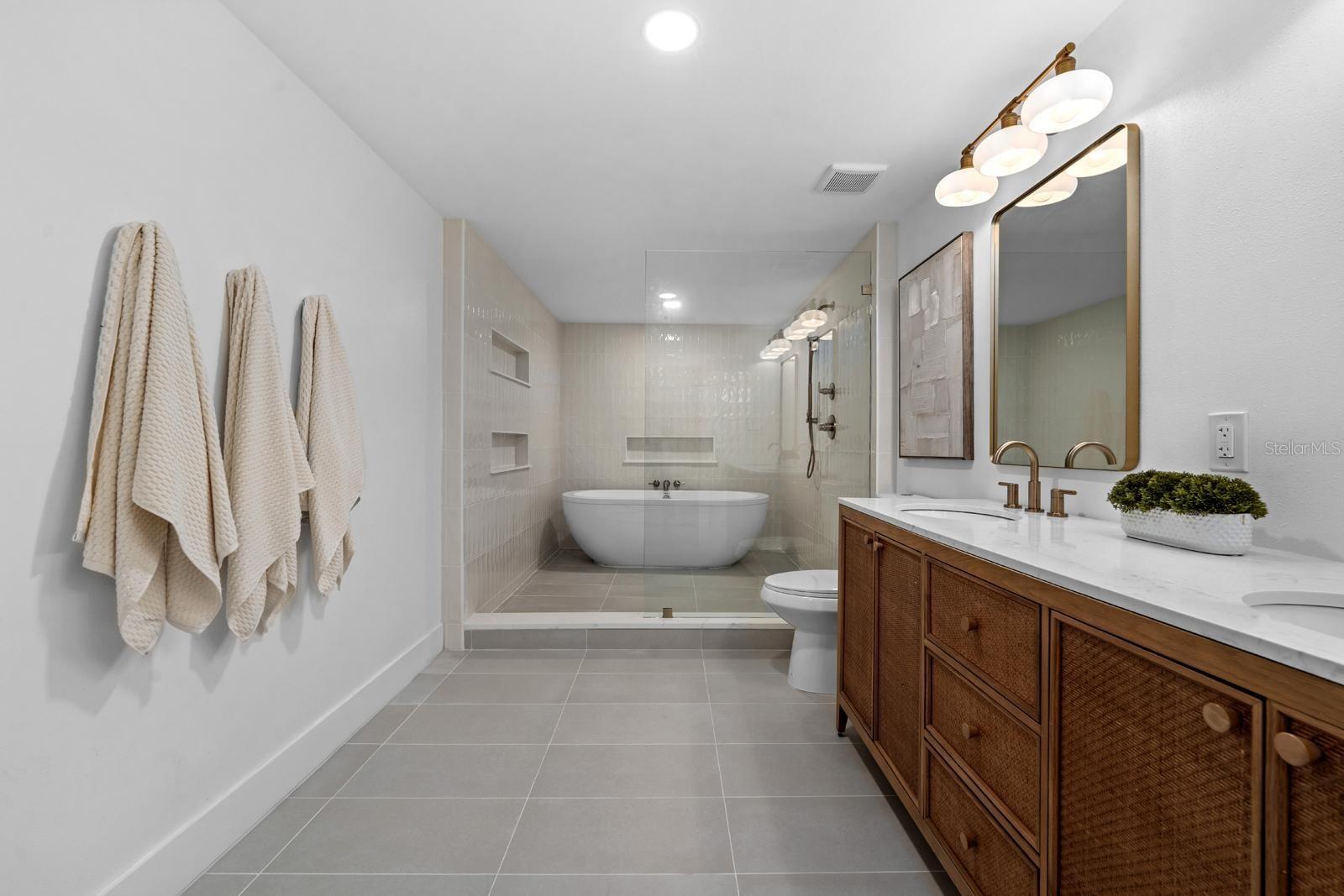 1230 E HENRY AVE — photo 15