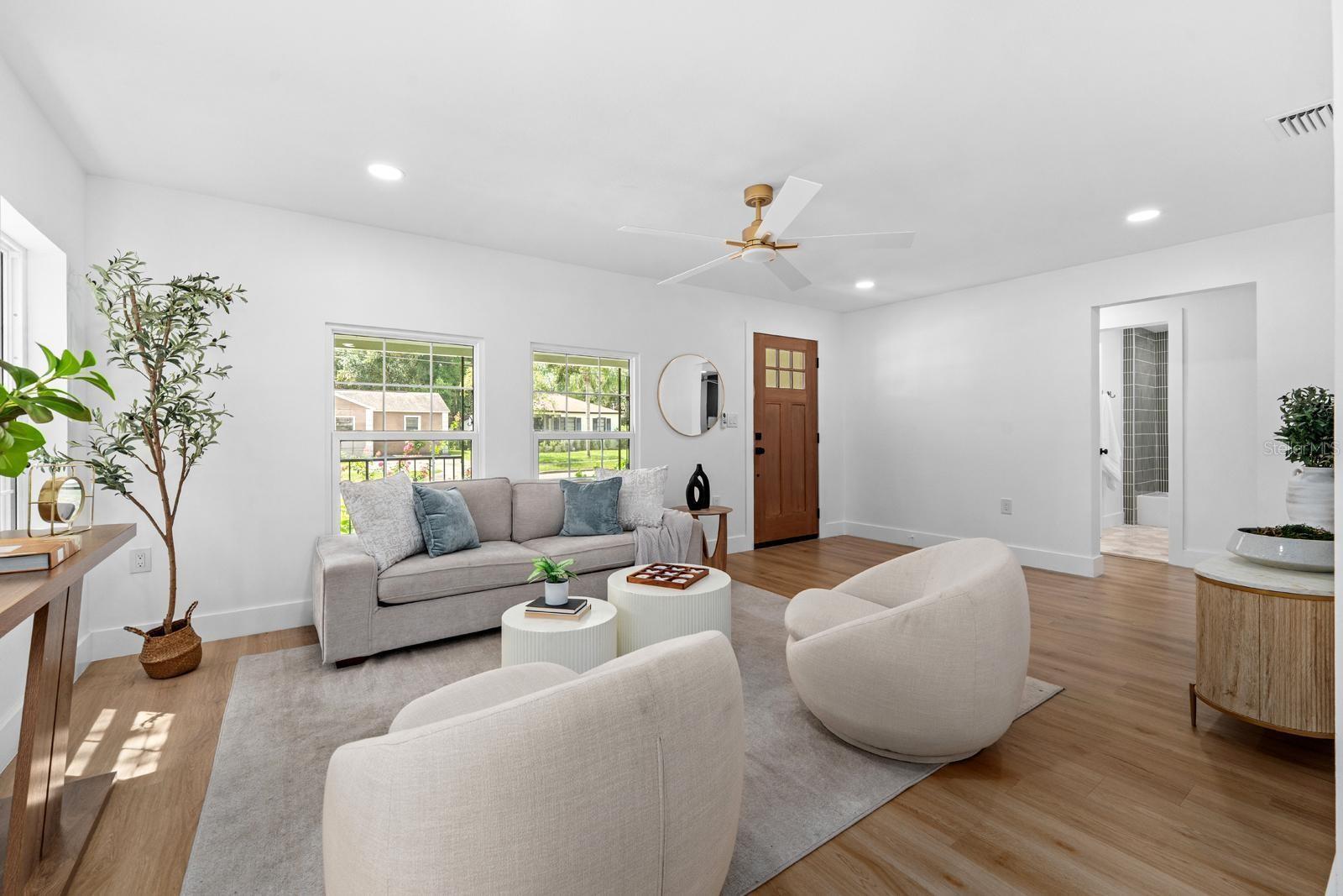 1230 E HENRY AVE — photo 4