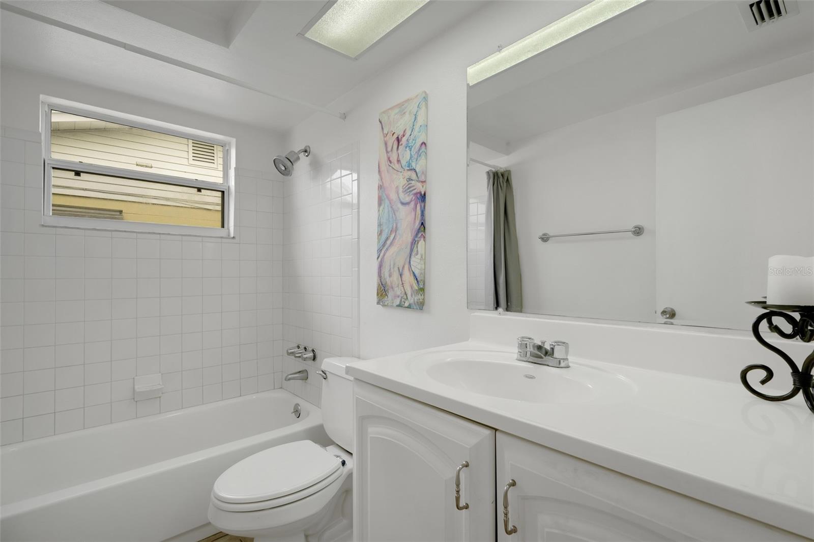 7234 OAKSHIRE DR — photo 22