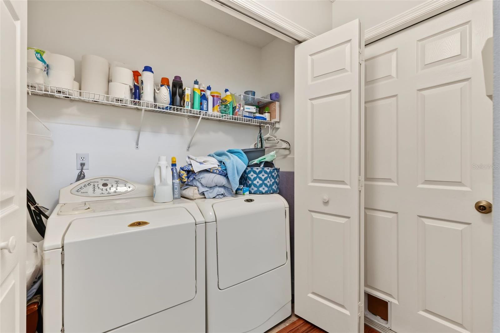 3061 OVERLOOK PL — photo 38