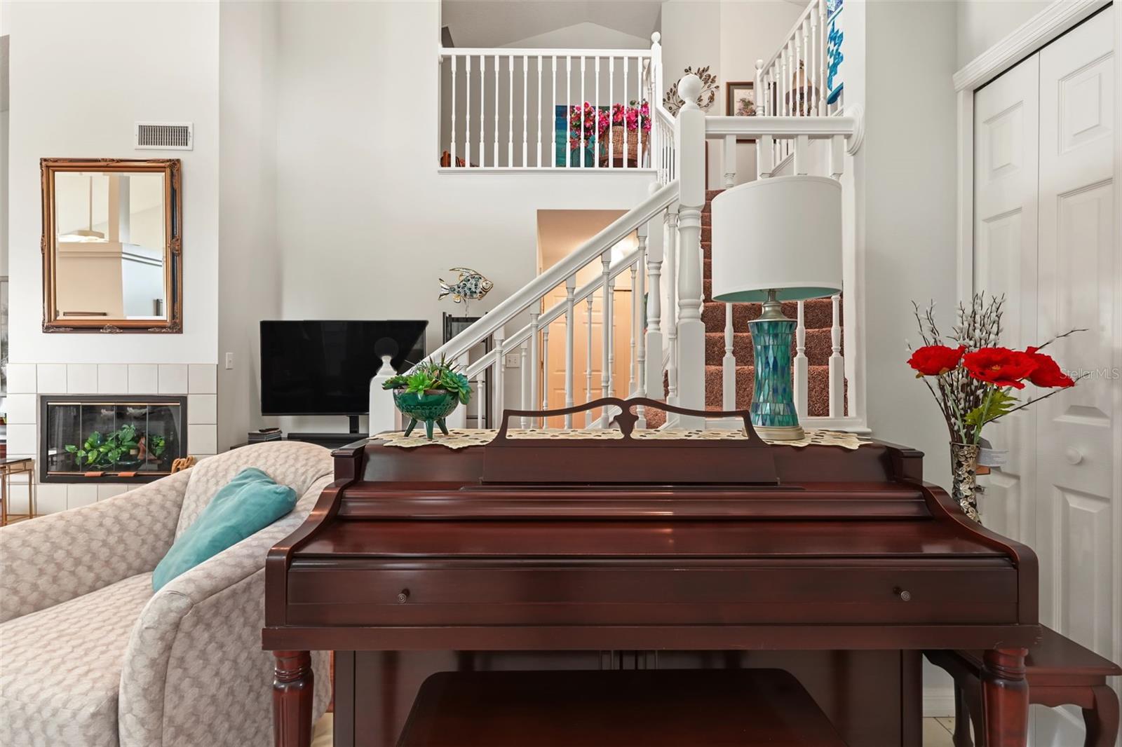 3061 OVERLOOK PL — photo 4
