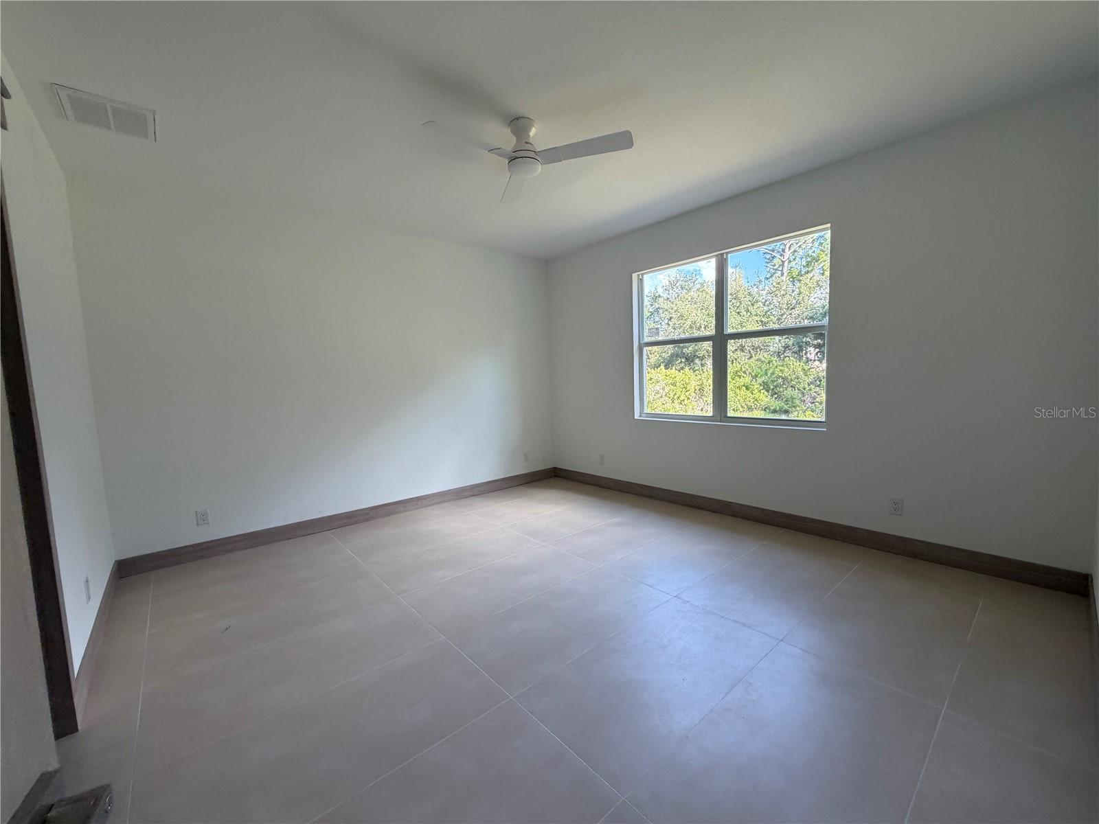 1136 TAGGARD RD — photo 10