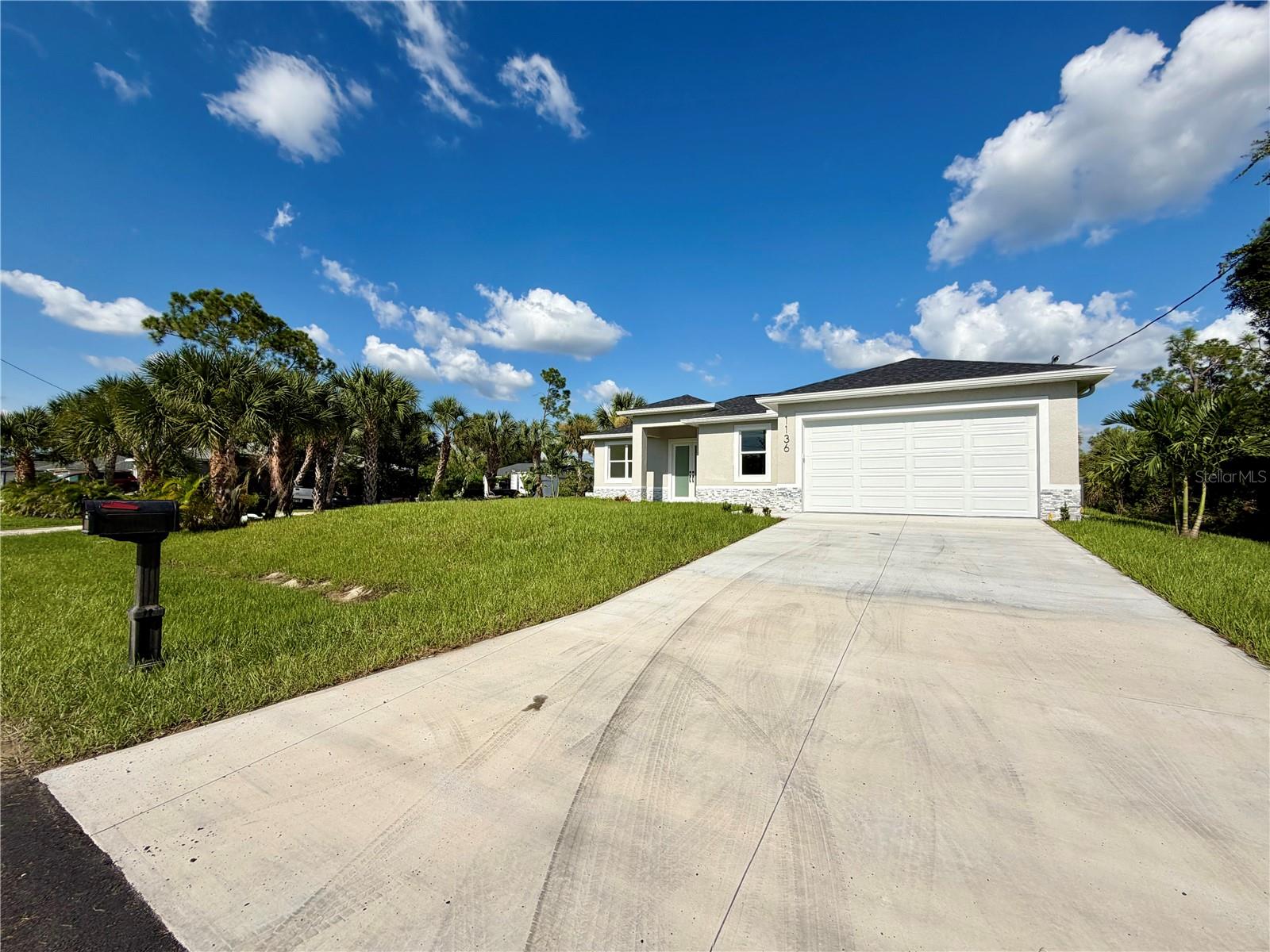 1136 TAGGARD RD — photo 2