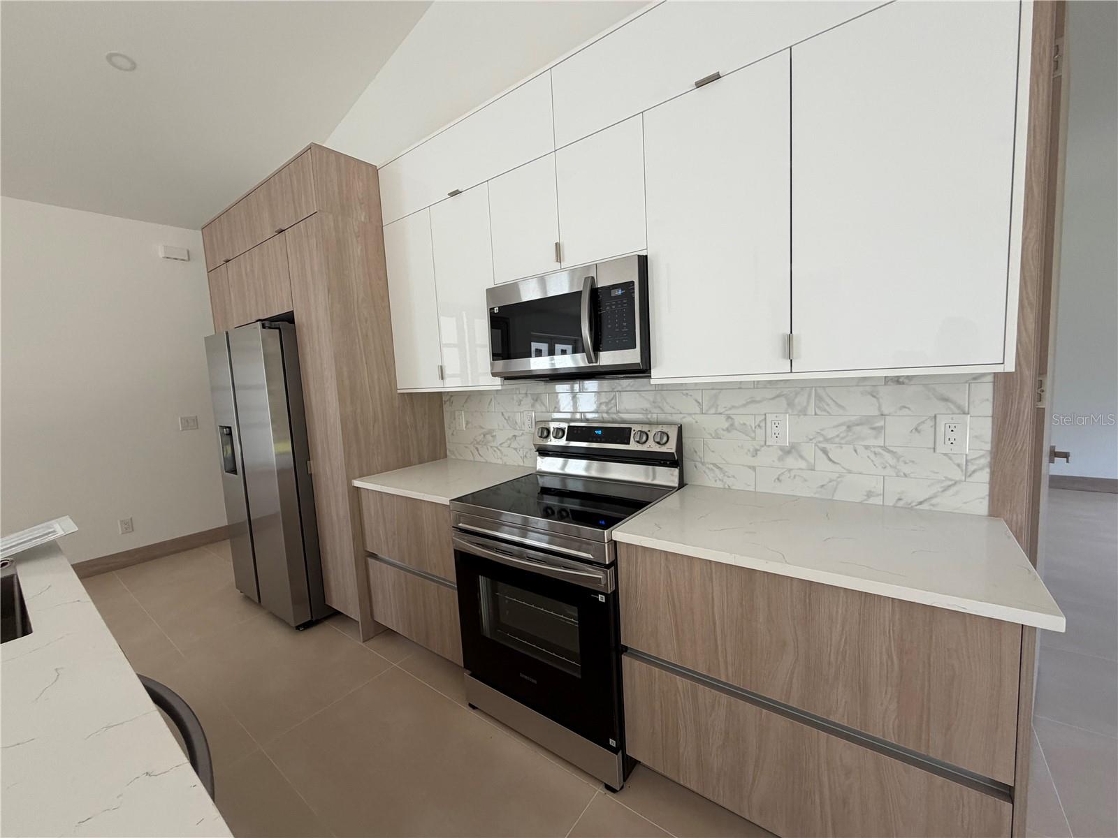 1136 TAGGARD RD — photo 4