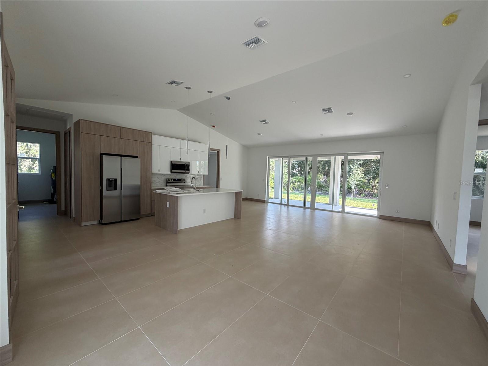 1136 TAGGARD RD — photo 5