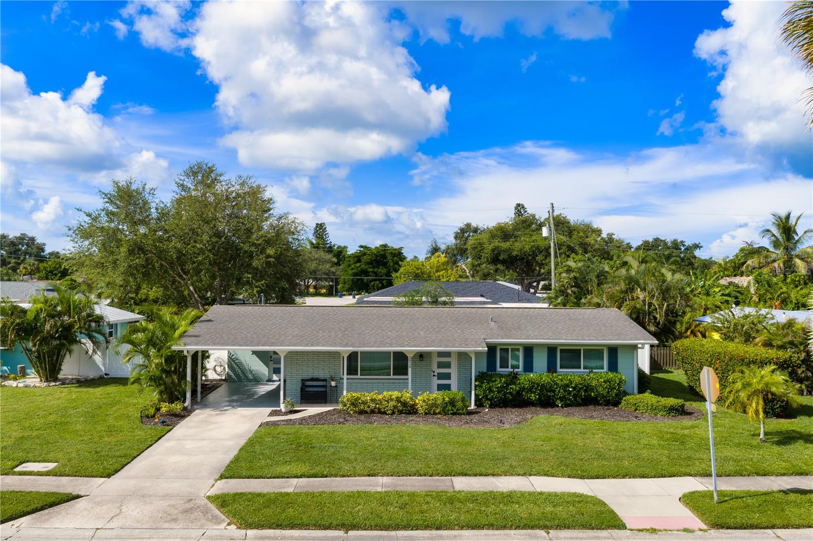 2828 GULF GATE DR — photo 38