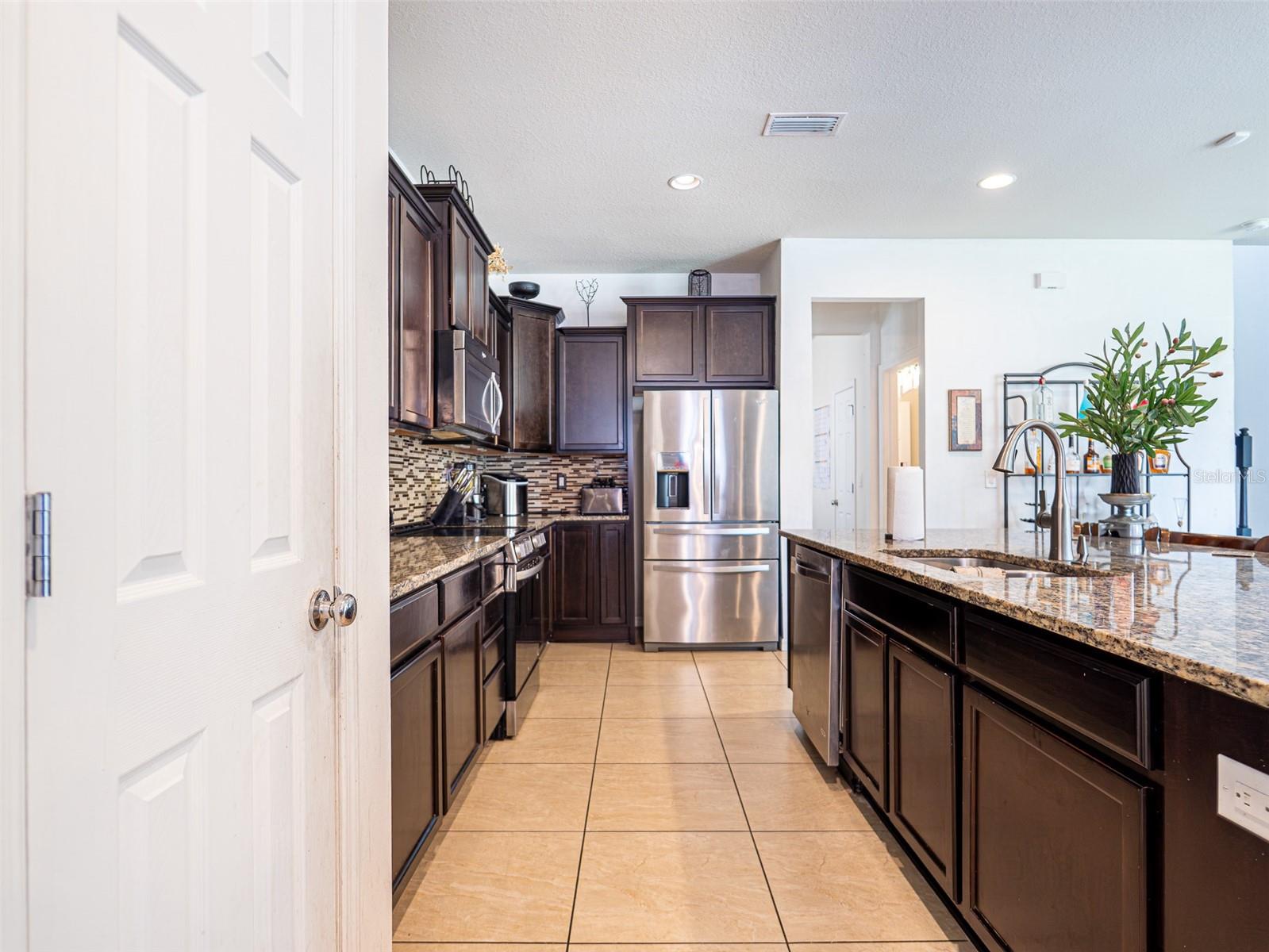 6327 YELLOW BUCKEYE DR #6327 — photo 11