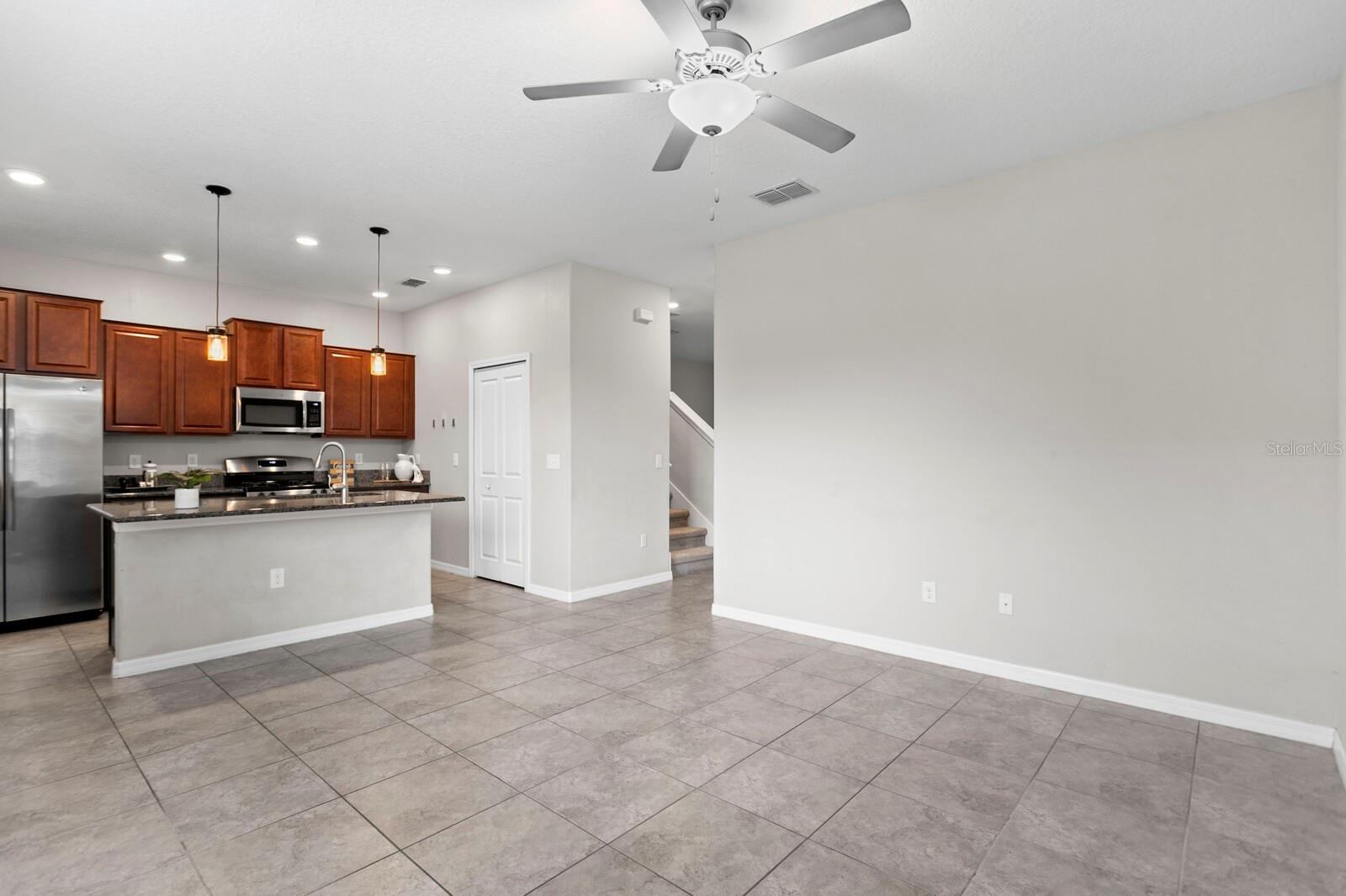 17402 CRUISER BND — photo 14