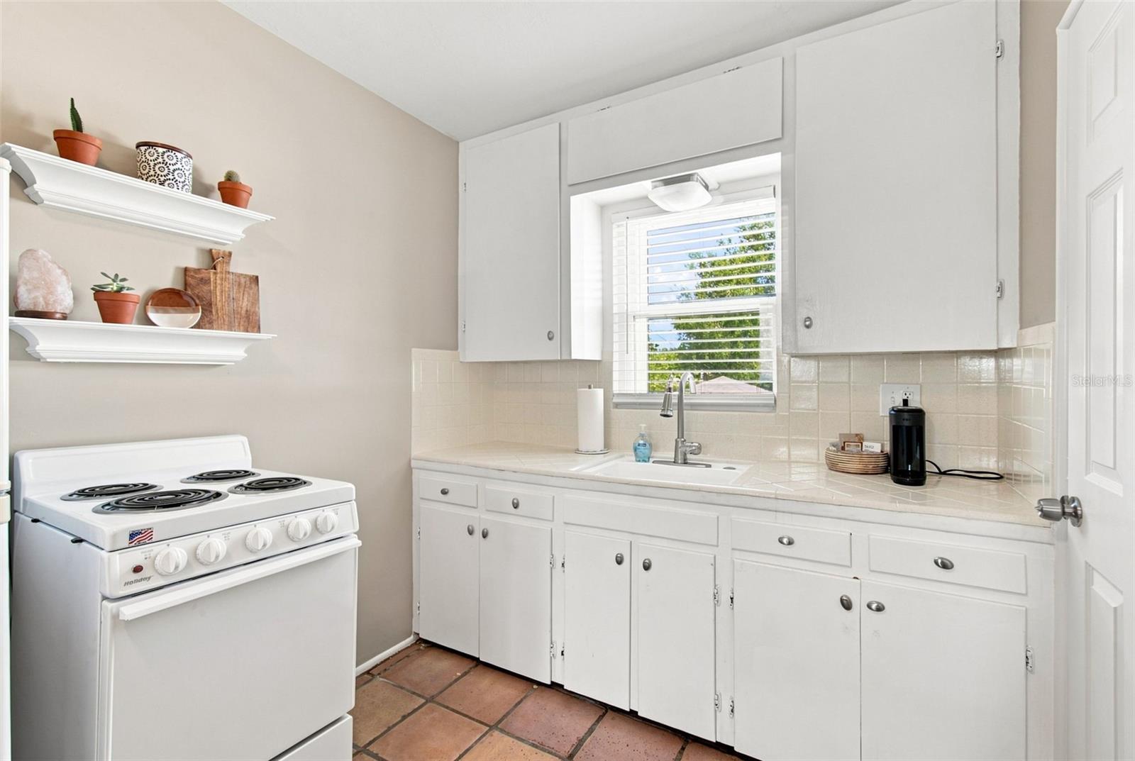3630 FOSTER HILL DR N — photo 58