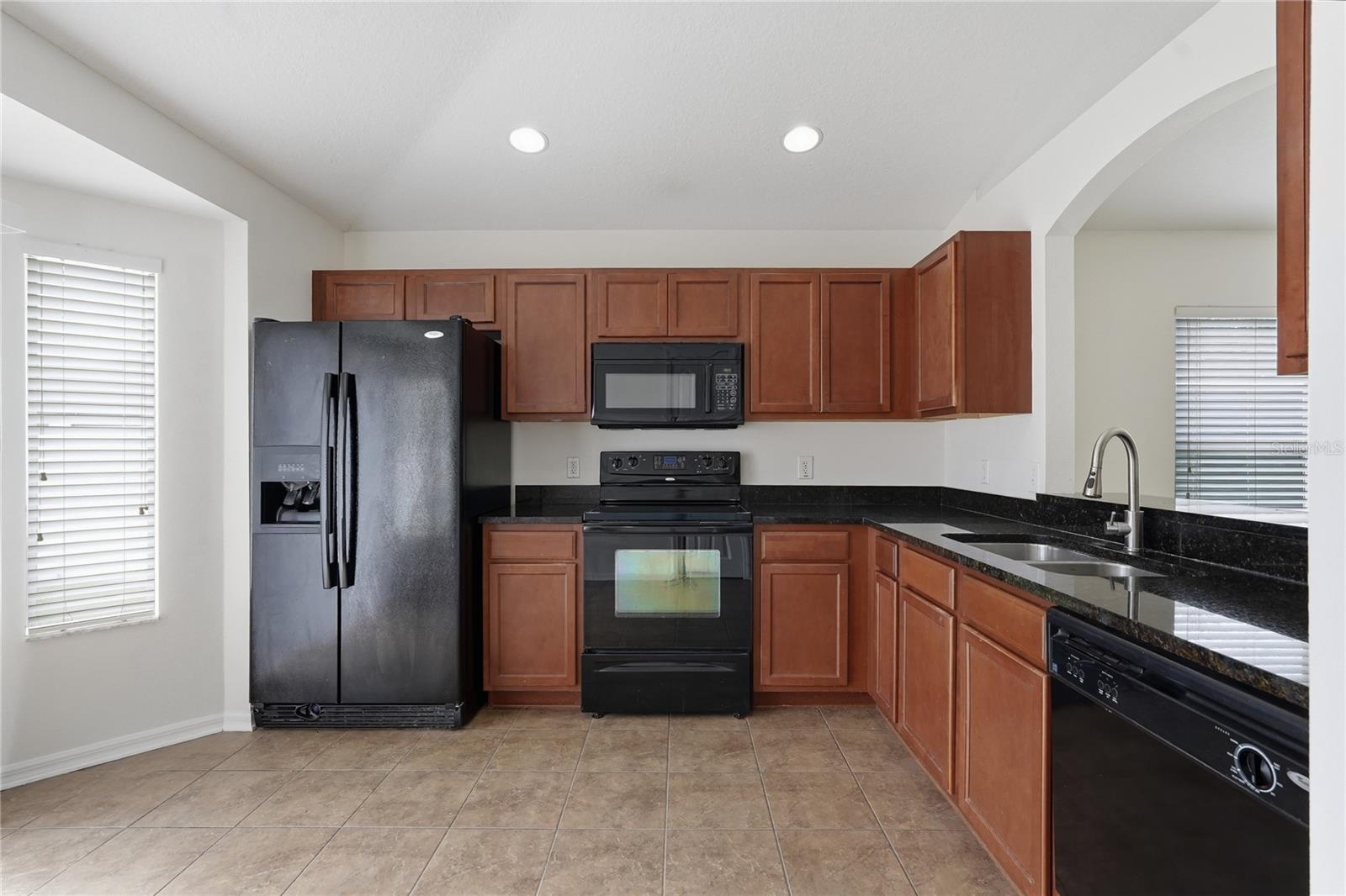 Home in VALRICO — photo 14