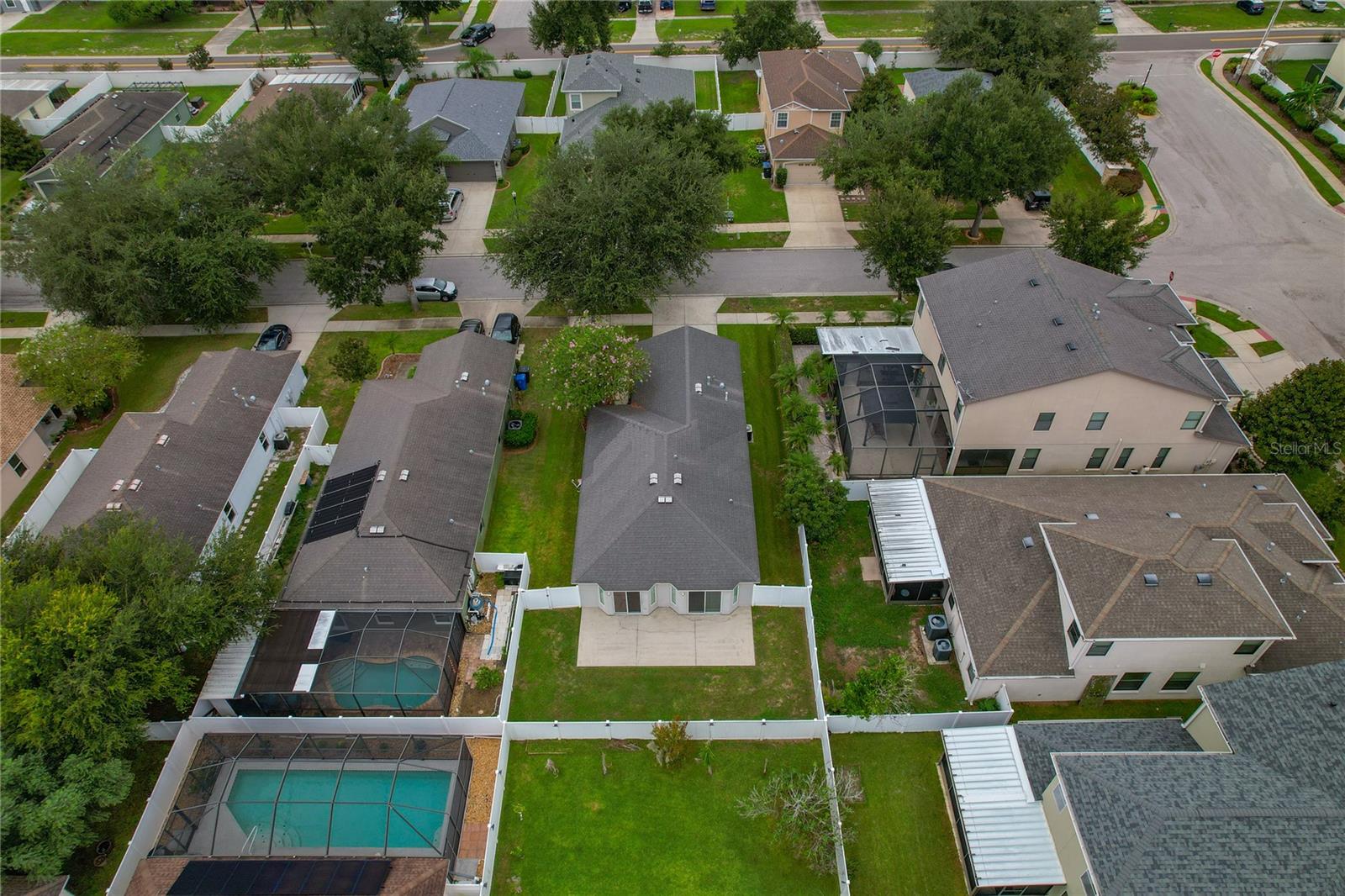 Home in VALRICO — photo 32