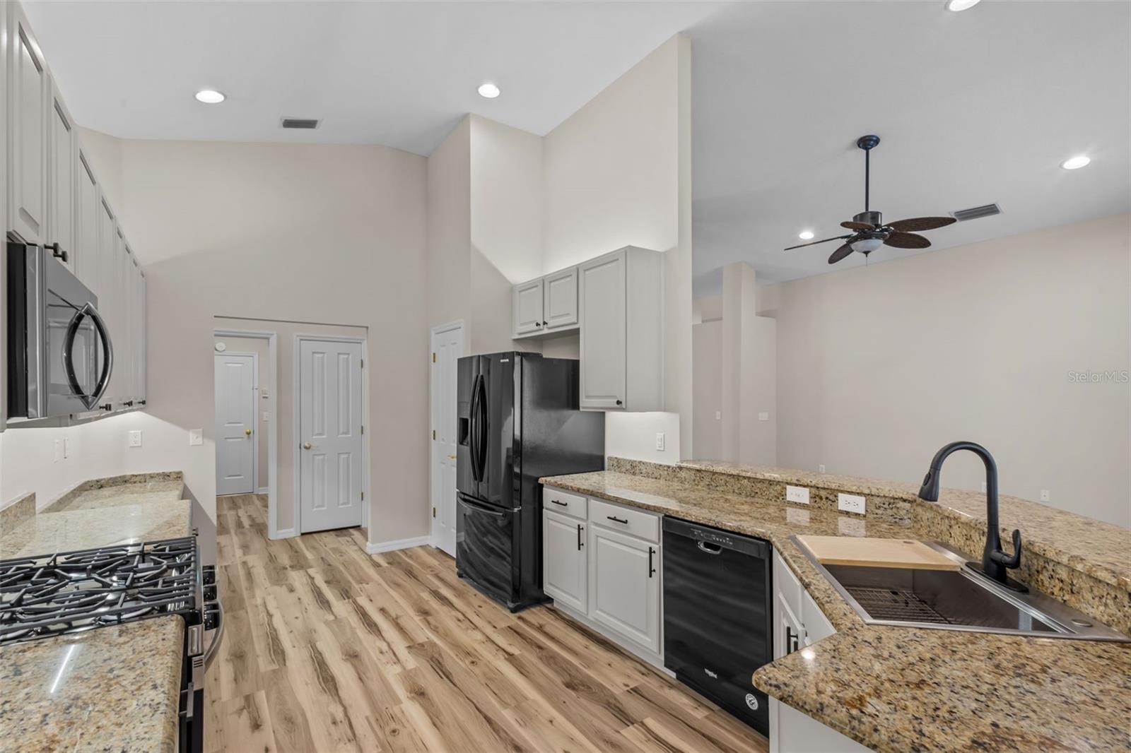 3326 BRENFORD PL — photo 17