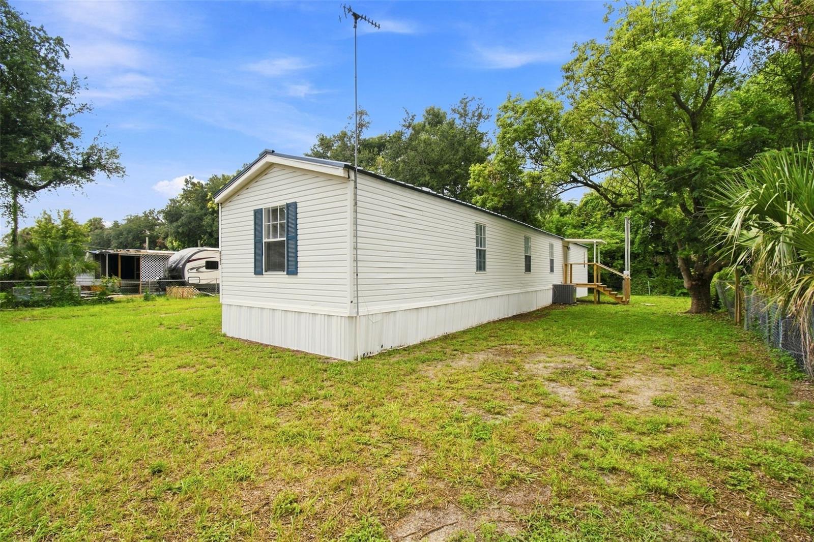 8823 E MILLPOINT RD — photo 26
