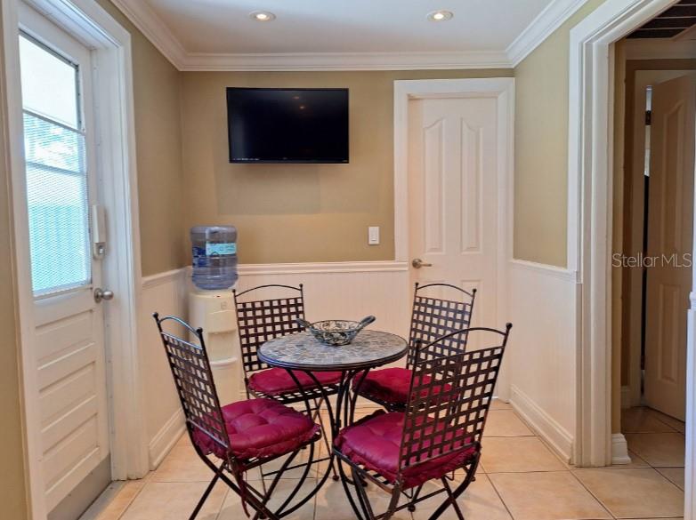 695 ALLIGATOR DR — photo 4