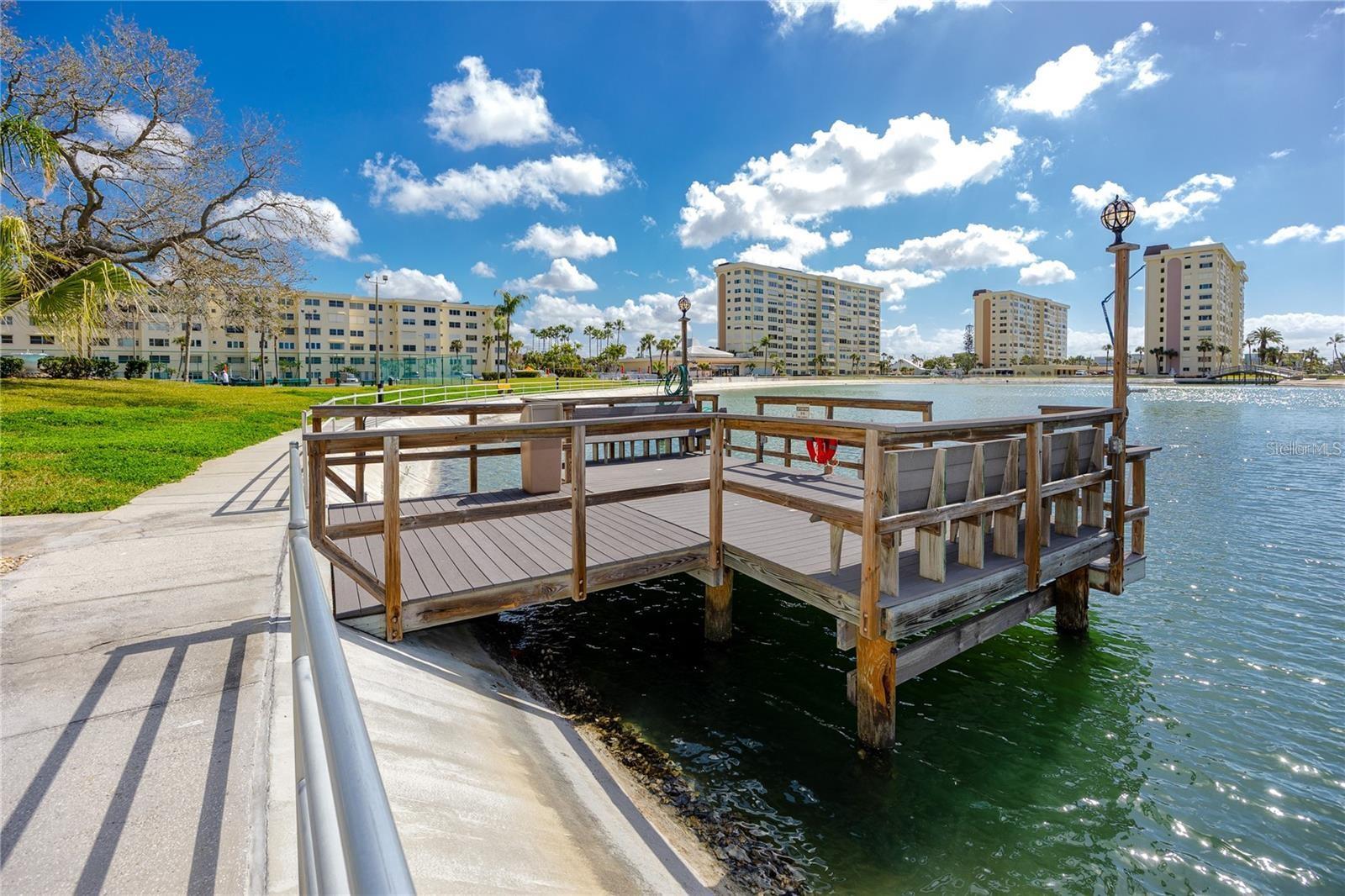 4650 COVE CIR #409 — photo 37