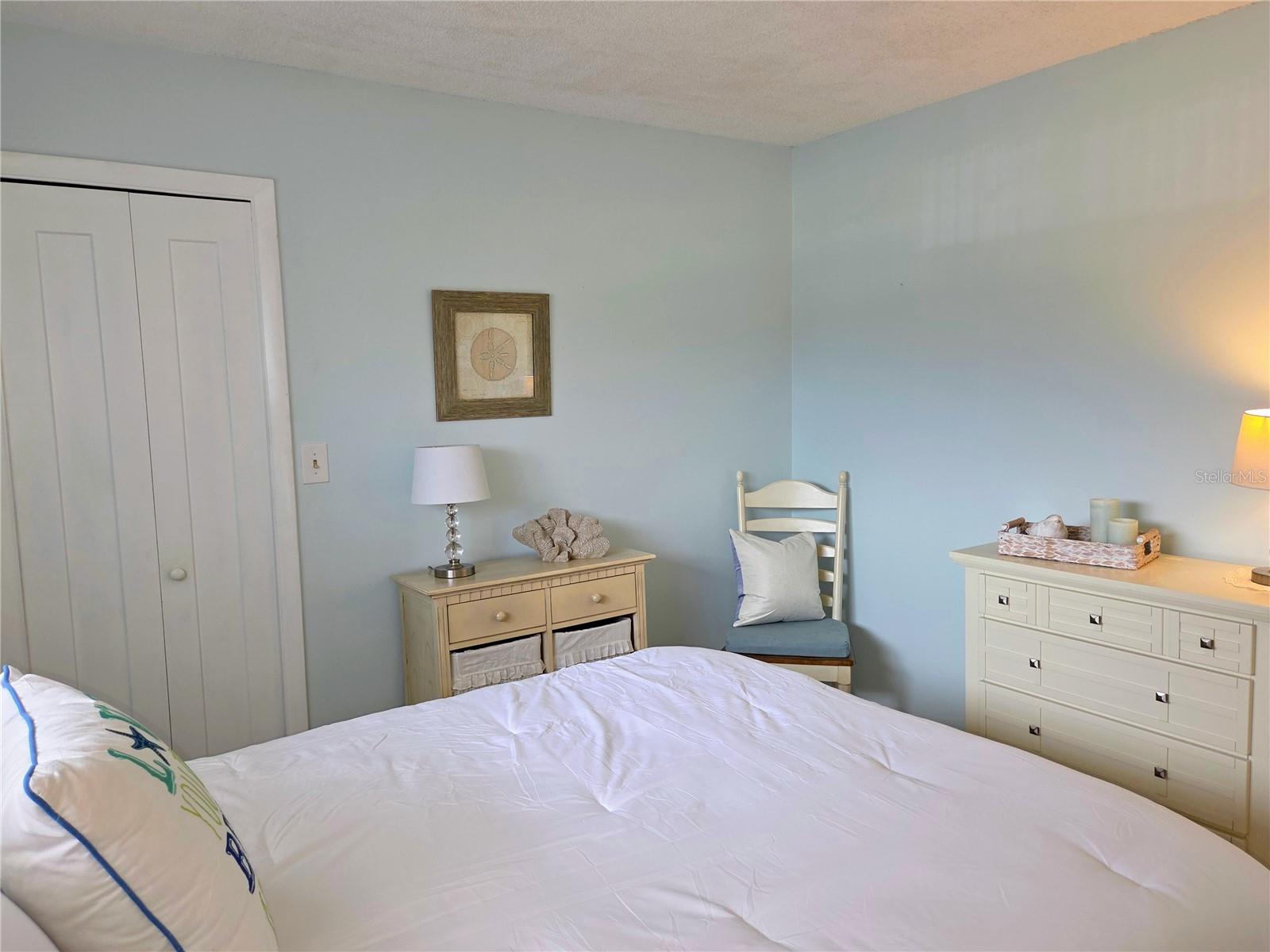 4650 COVE CIR #409 — photo 22