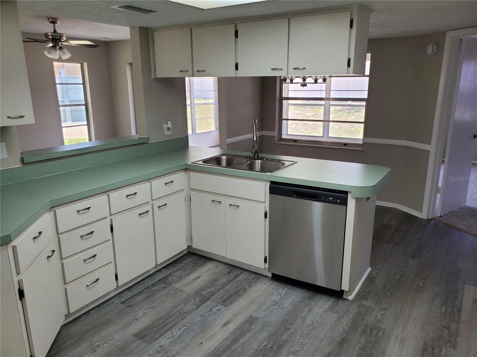 3936 SAILMAKER LN — photo 5