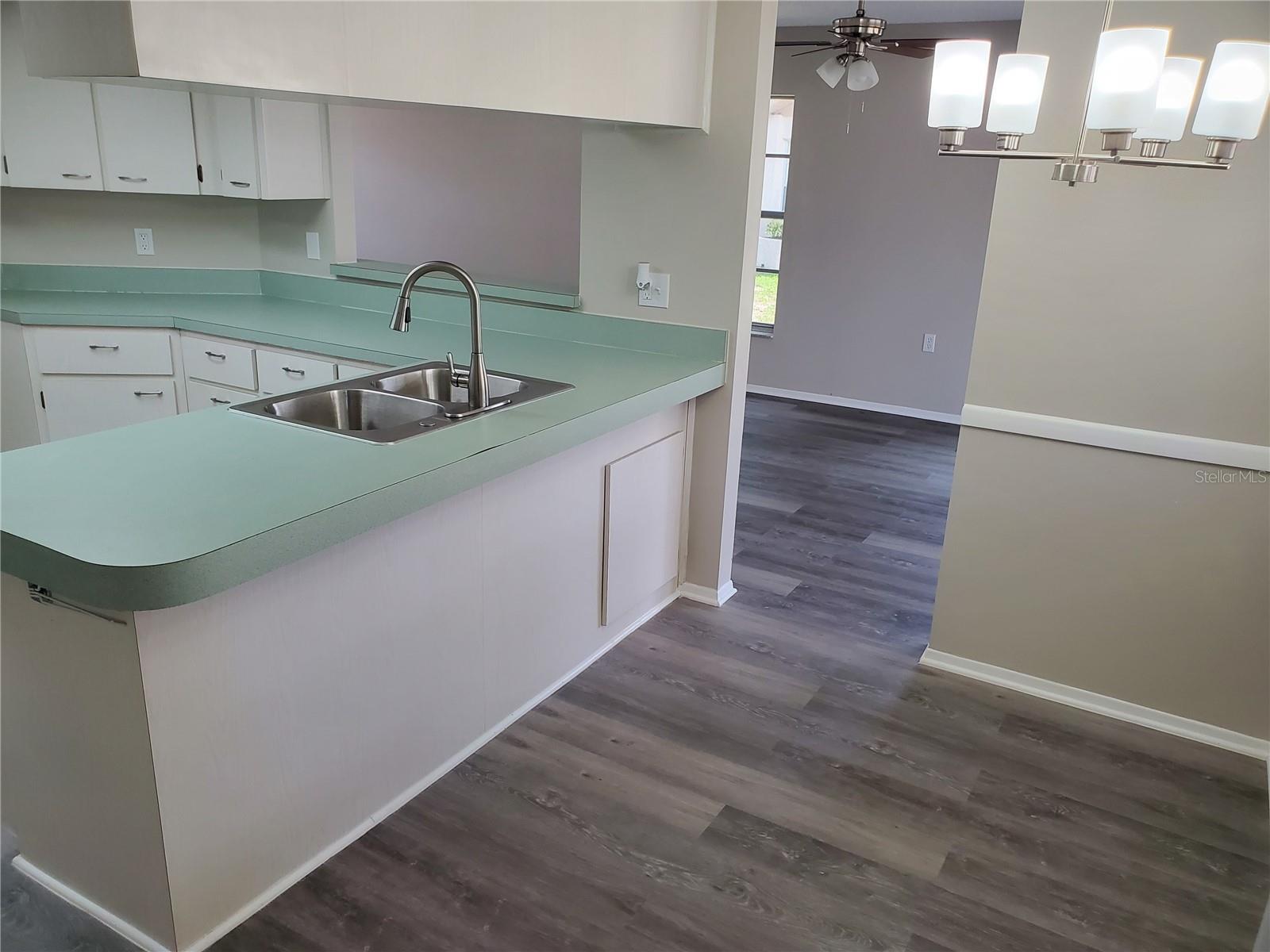 3936 SAILMAKER LN — photo 13