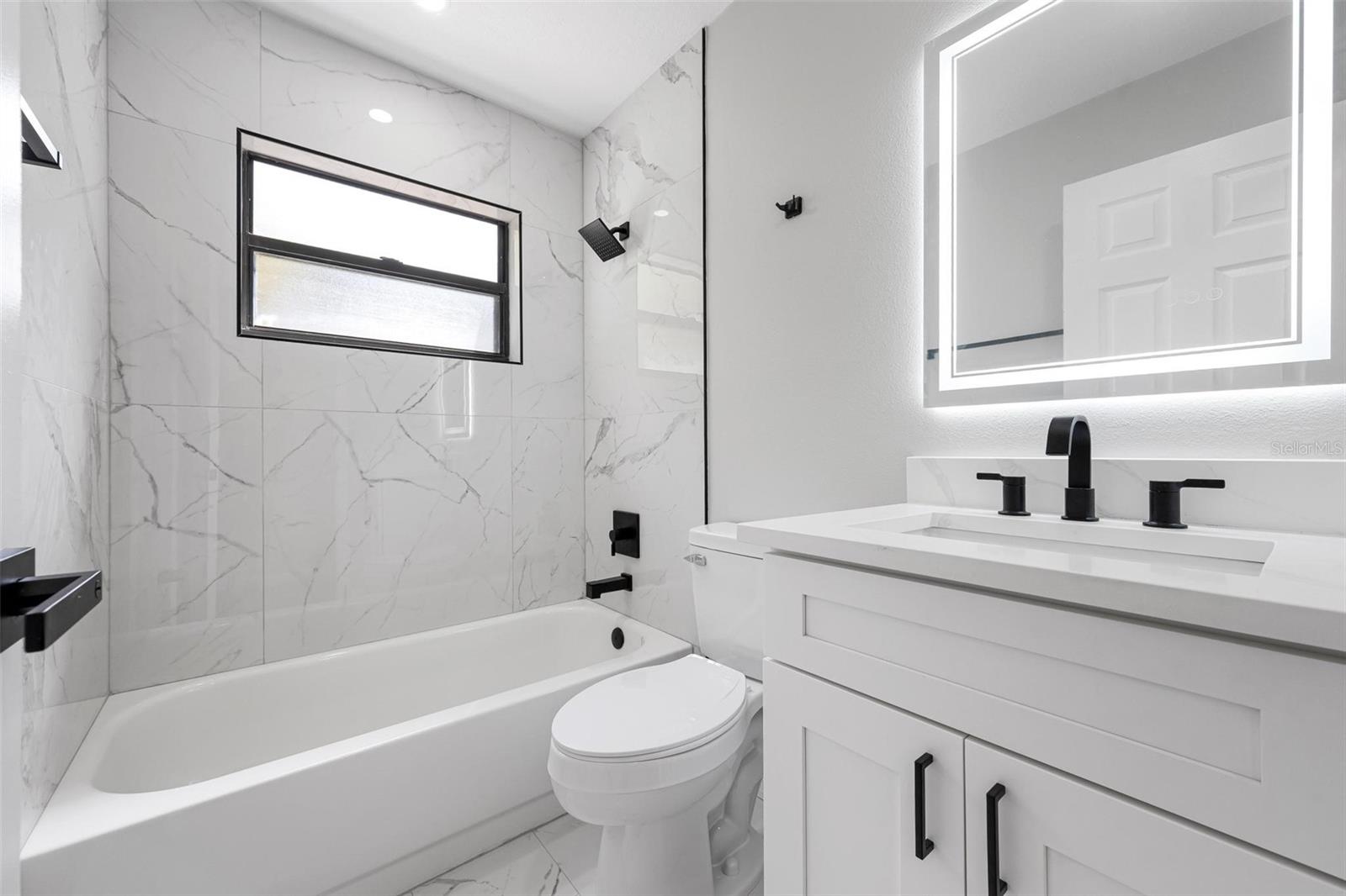 172 SHADY PINE LN — photo 20