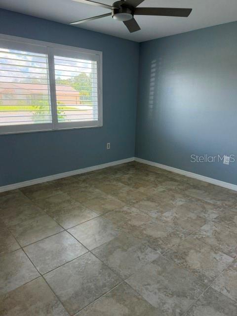 1804 BUNKER HILL DR — photo 36