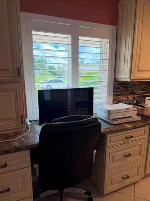 1804 BUNKER HILL DR — photo 18