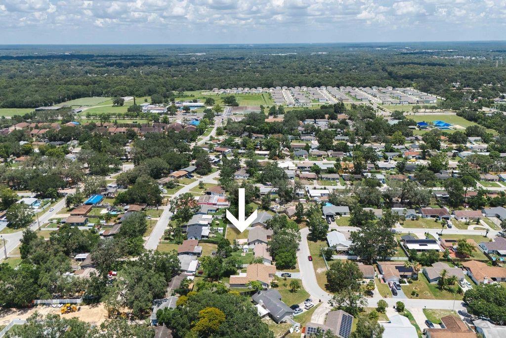 7504 N SANIBEL CIR — photo 8