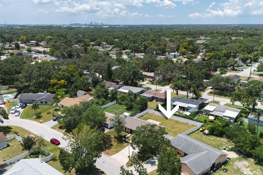 7504 N SANIBEL CIR — photo 31