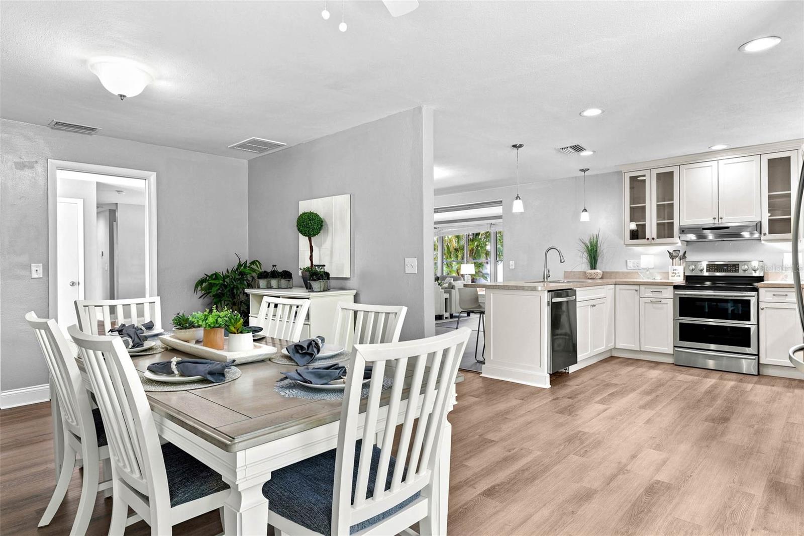 2362 MANGRUM DR — photo 13