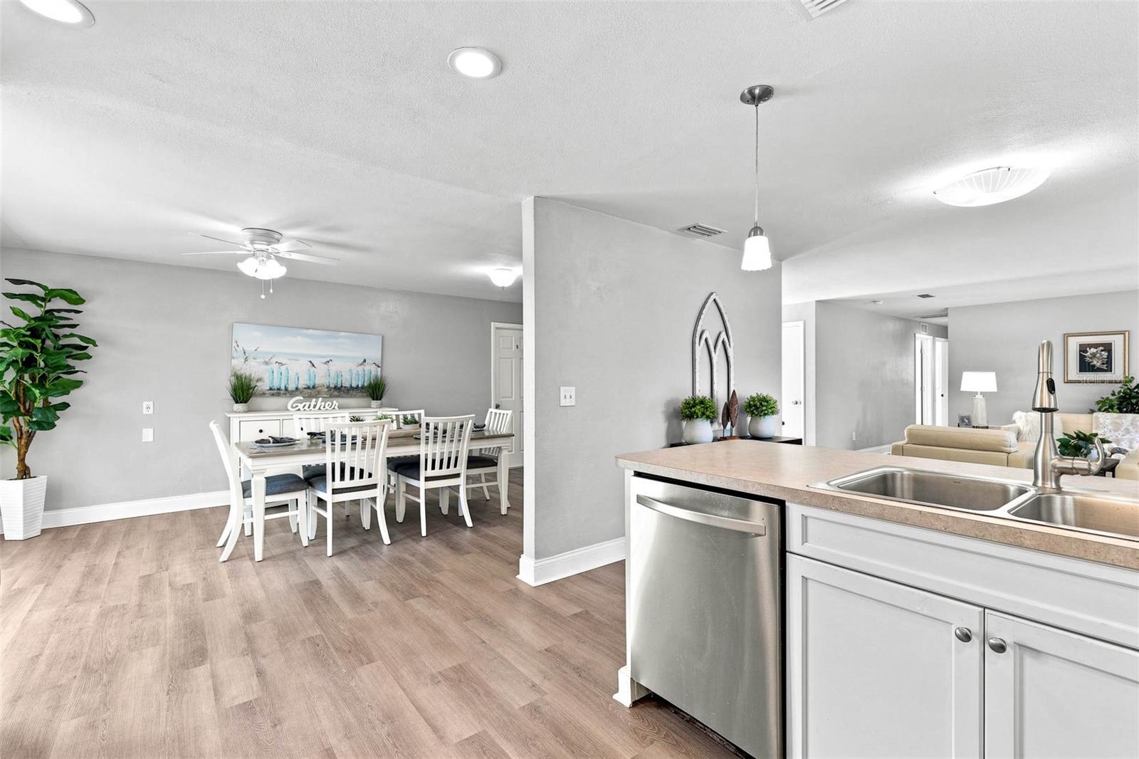 2362 MANGRUM DR — photo 11