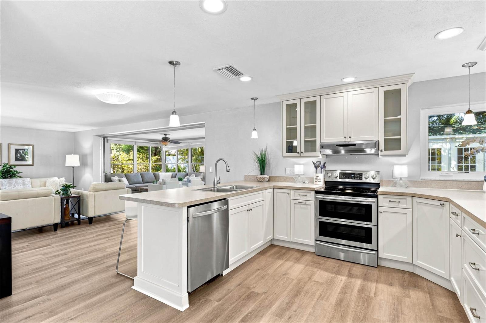 2362 MANGRUM DR — photo 10