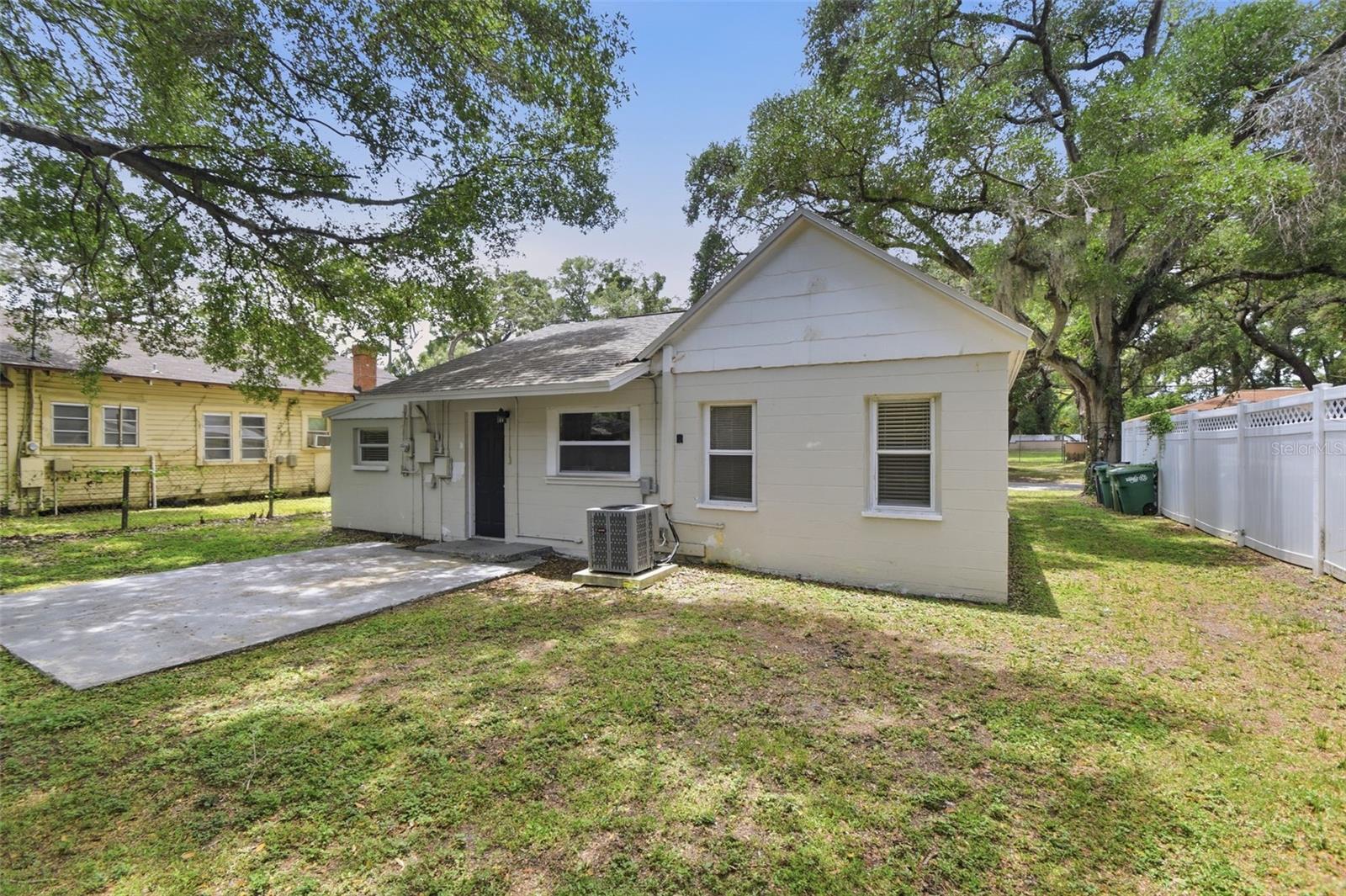 4209 N DOWNING AVE — photo 40