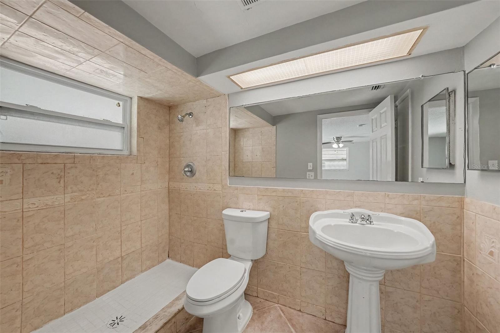 2641 FLINTWOOD DR — photo 15